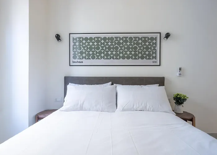 Vatican Near Metro Ottaviano Рим